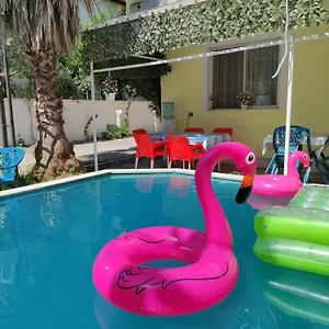 Ilirida-swimming Pool & Garden View For Rent Kwatera prywatna Durrës
